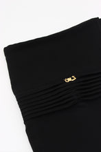 Load image into Gallery viewer, Black Plisse Waves Scarf