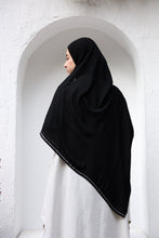 Load image into Gallery viewer, Lined Border Scarf
